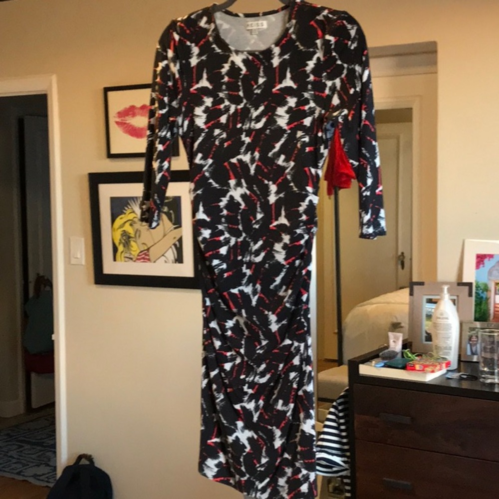Reiss size 6 dress black and red design